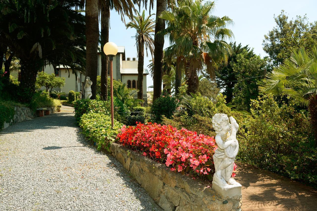 Casa Fatebenefratelli Hotel วาราซเซ ภายนอก รูปภาพ